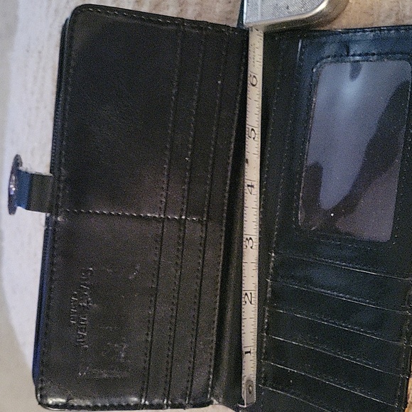 Wallet - Picture 3 of 4